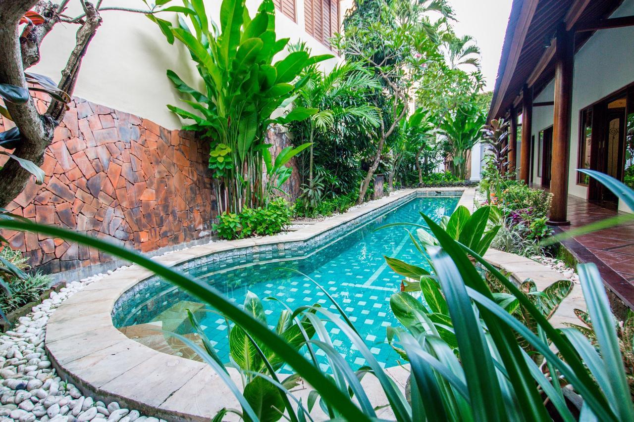 Villa Royal Seminyak Esterno foto